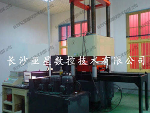 QXZ系列微機(jī)控制電液伺服壓剪試驗(yàn)機(jī)