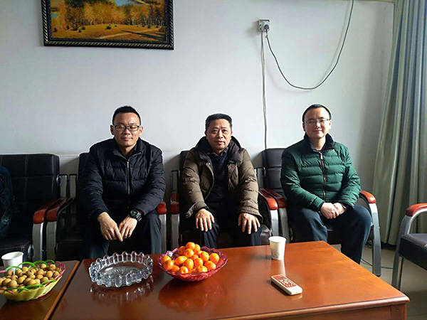 長江水利委員會長江科學院周世華所長、李響博士來廠參觀